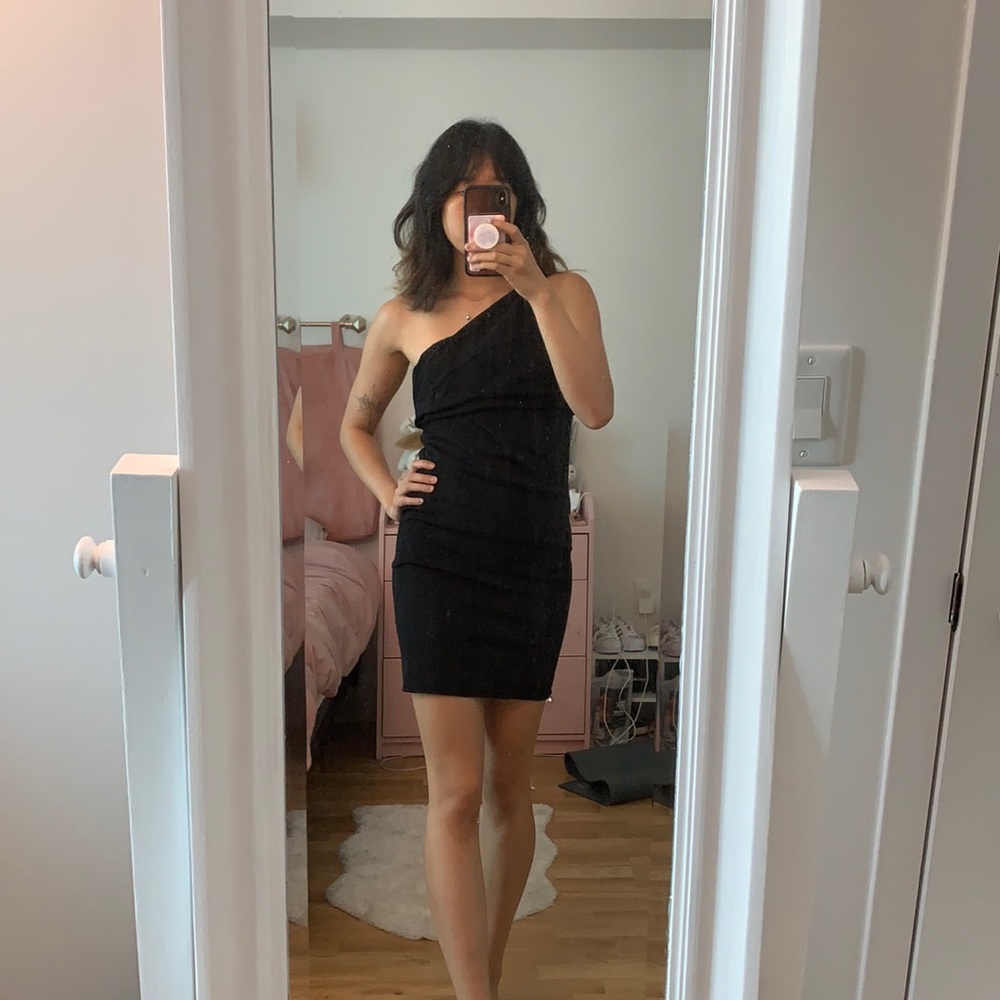 NWOT Rag and bone one shoulder black stretch dress